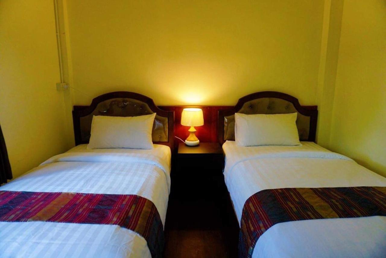 Punyin Hotel Inthanon -ปั้นหยิ่น โฮเทล 촘통 외부 사진