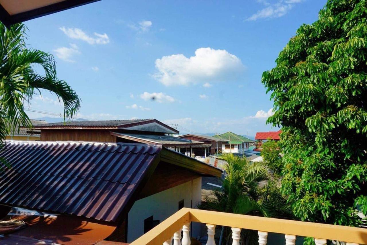 Punyin Hotel Inthanon -ปั้นหยิ่น โฮเทล 촘통 외부 사진
